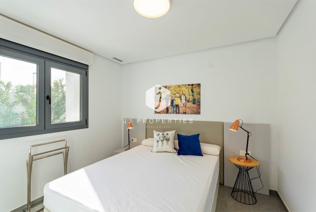 Resale - Villa -
Benijofar - Costa Blanca