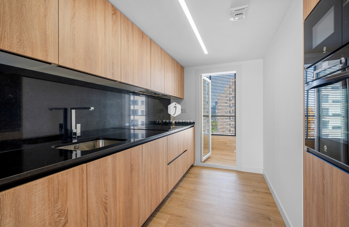 Resale - Apartment / flat -
Punta Prima - Costa Blanca