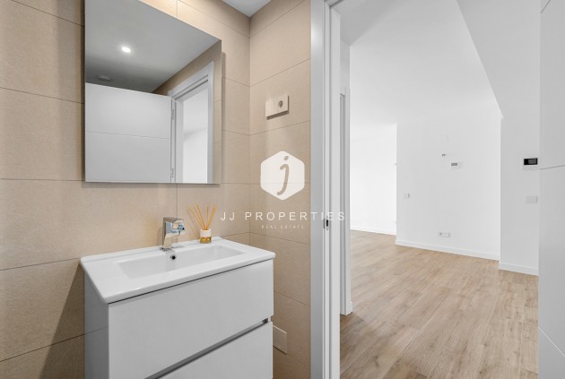 Resale - Apartment / flat -
Punta Prima - Costa Blanca