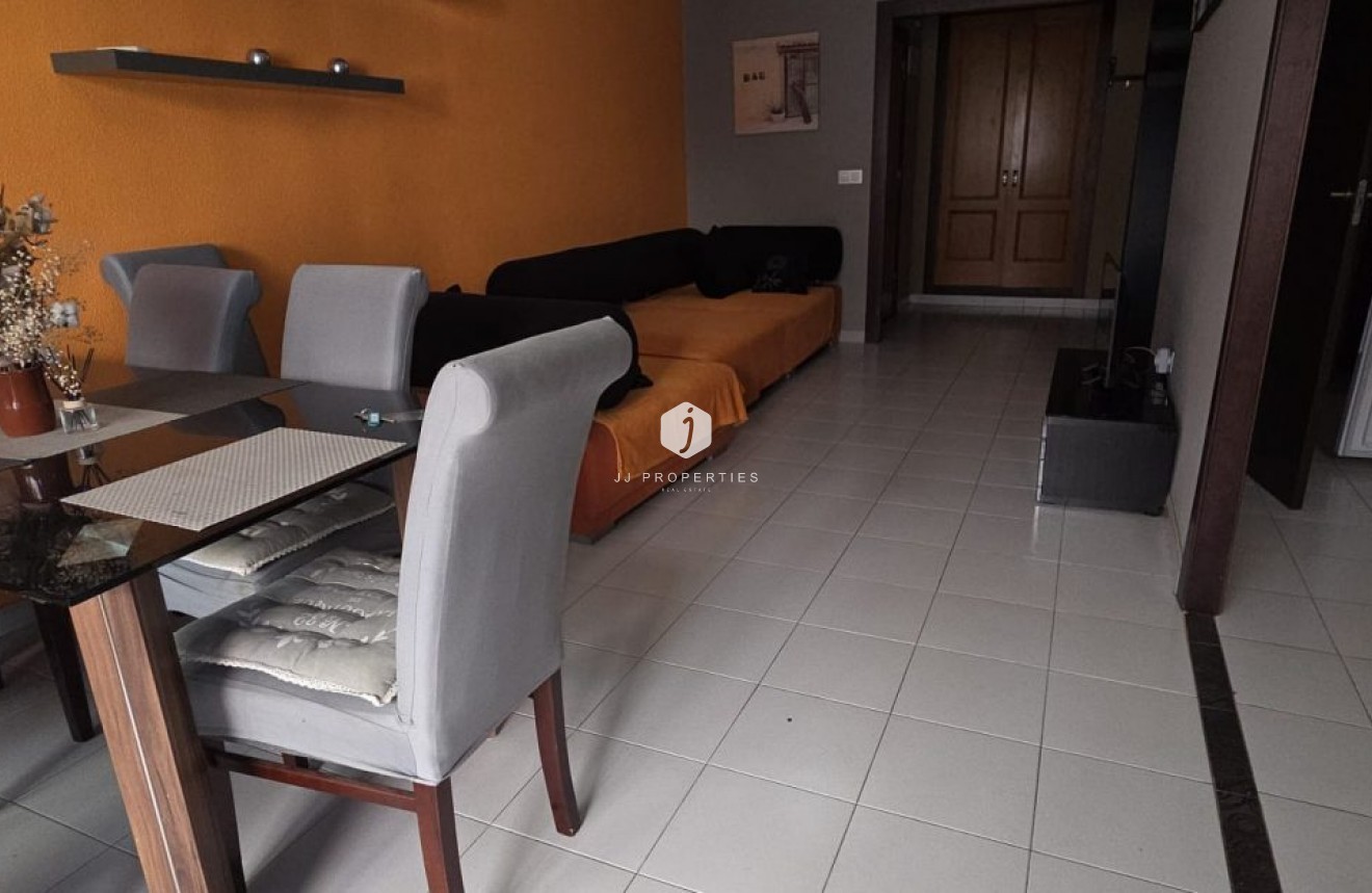 Resale - Apartment / flat -
Torrevieja - Costa Blanca