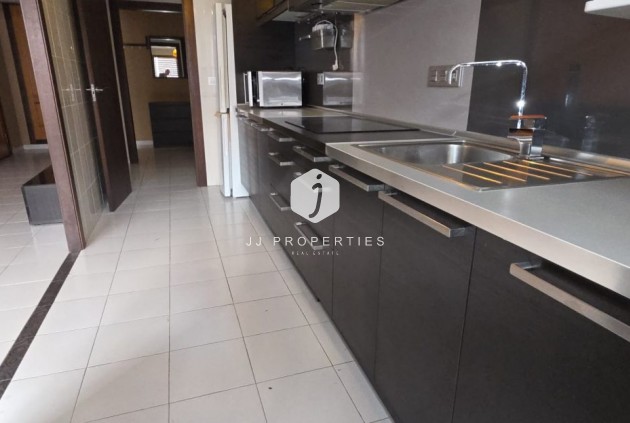 Resale - Apartment / flat -
Torrevieja - Costa Blanca