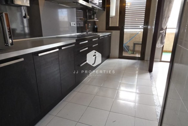 Resale - Apartment / flat -
Torrevieja - Costa Blanca