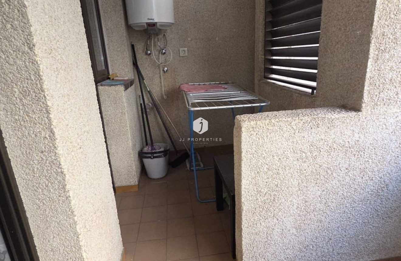 Resale - Apartment / flat -
Torrevieja - Costa Blanca