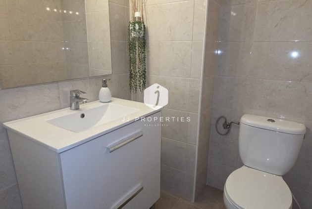 Resale - Apartment / flat -
Torrevieja - Costa Blanca