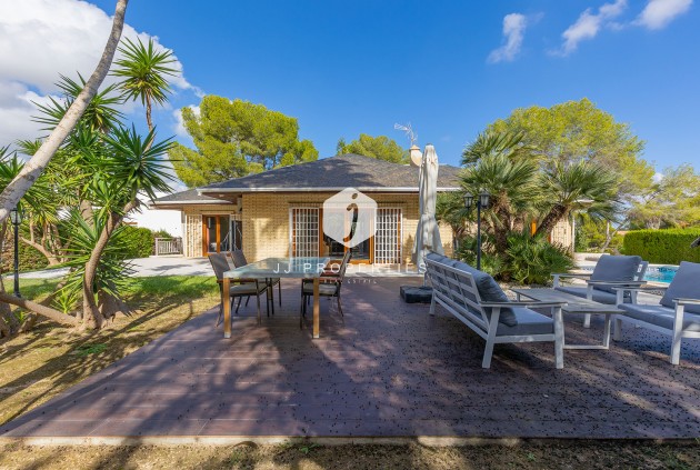 D'occasion - Villa -
Orihuela Costa - Costa Blanca