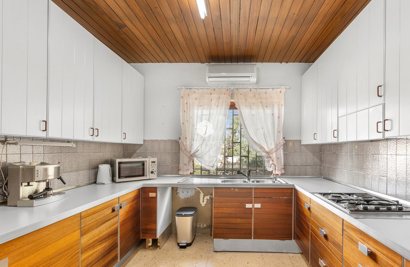 D'occasion - Villa -
Orihuela Costa - Costa Blanca