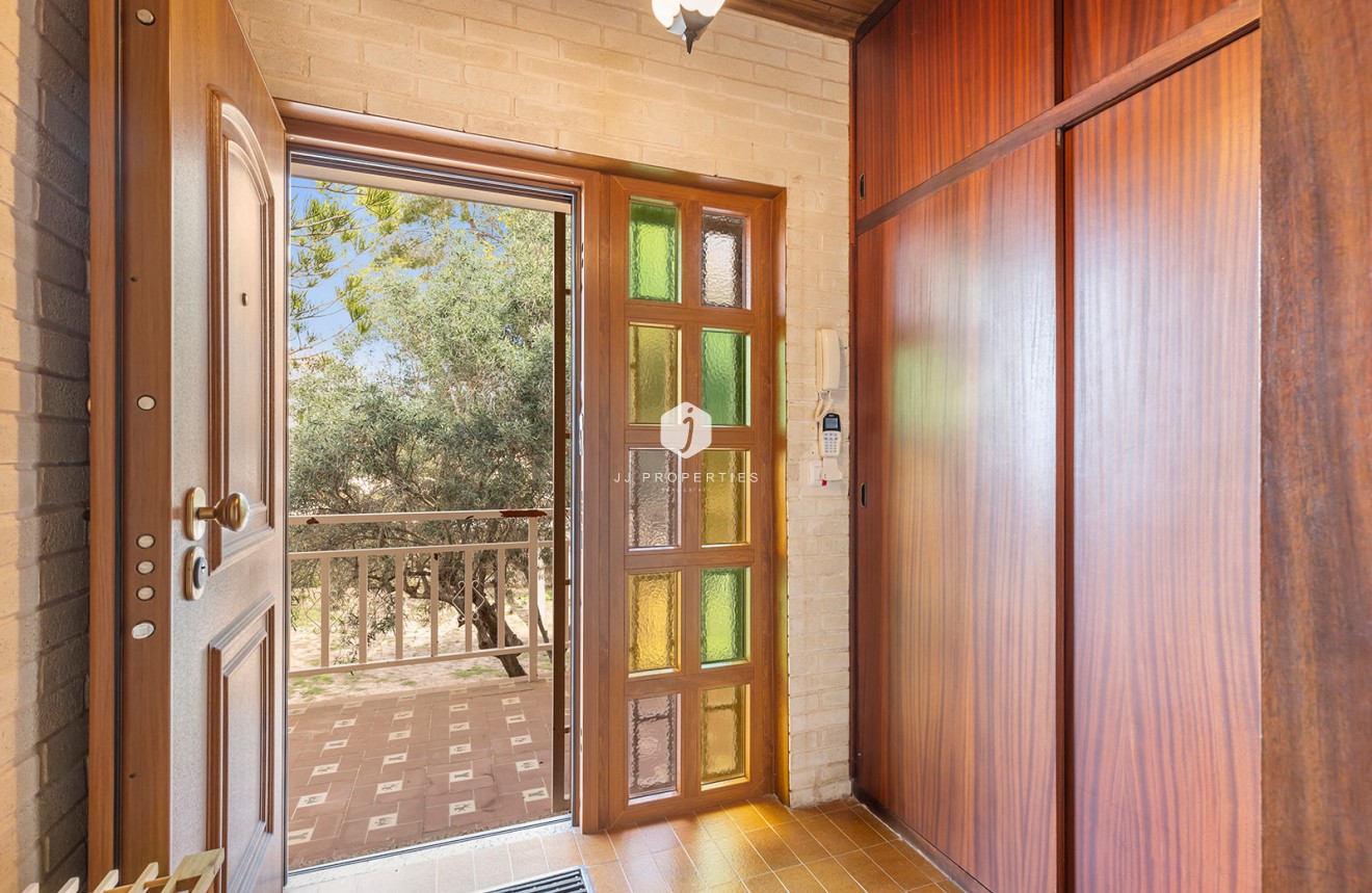 D'occasion - Villa -
Orihuela Costa - Costa Blanca