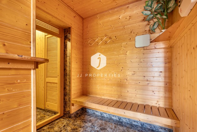 D'occasion - Villa -
Orihuela Costa - Costa Blanca