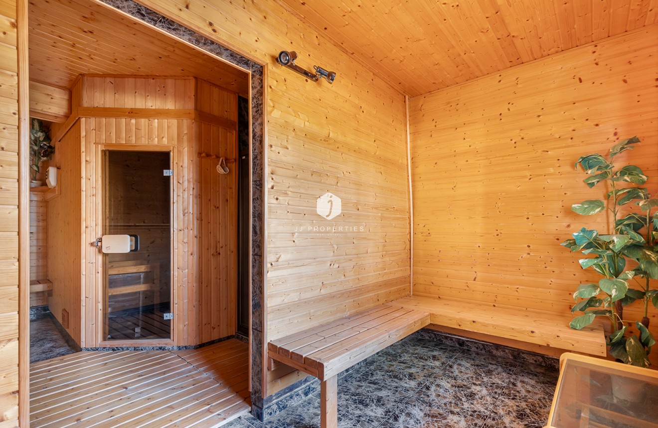 D'occasion - Villa -
Orihuela Costa - Costa Blanca