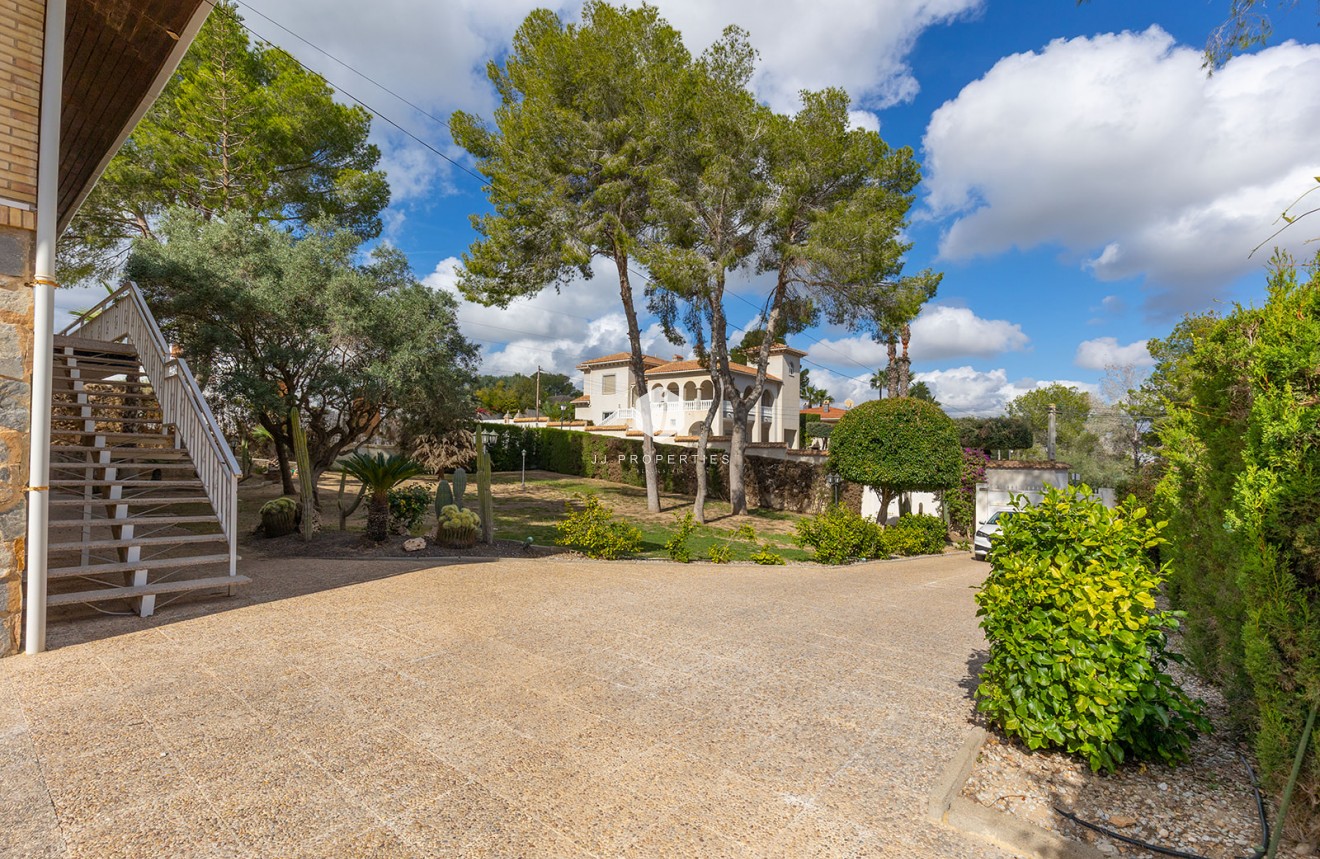 D'occasion - Villa -
Orihuela Costa - Costa Blanca