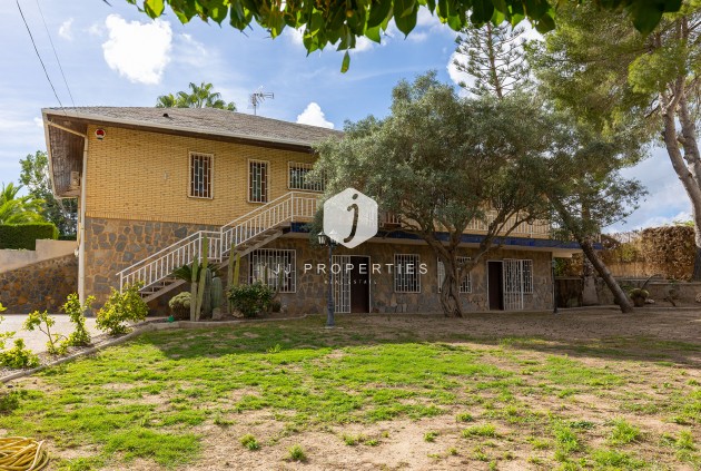 D'occasion - Villa -
Orihuela Costa - Costa Blanca