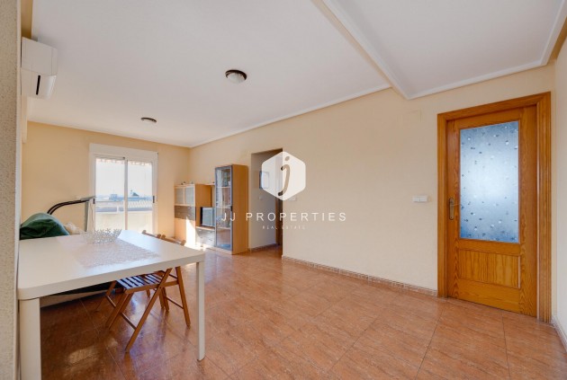 Resale - Apartment / flat -
Torrevieja - Costa Blanca