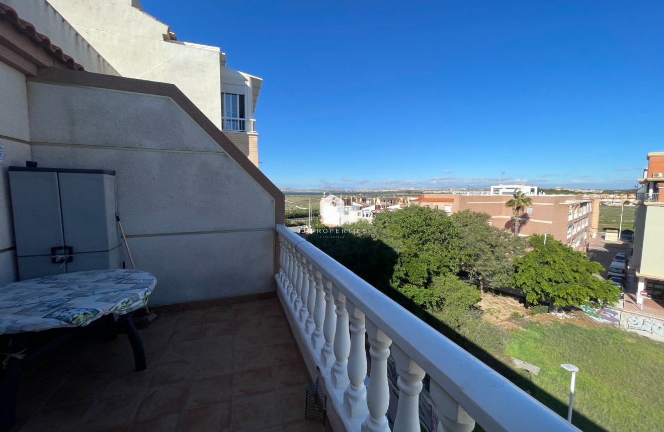 Resale - Apartment / flat -
La Mata - Costa Blanca