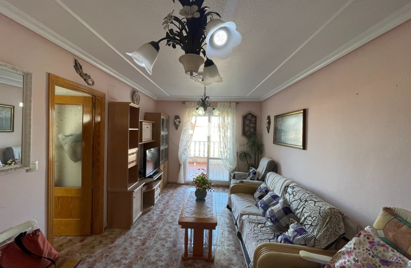 Resale - Apartment / flat -
La Mata - Costa Blanca