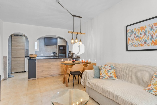 Resale - Bungalow -
Torrevieja - Costa Blanca