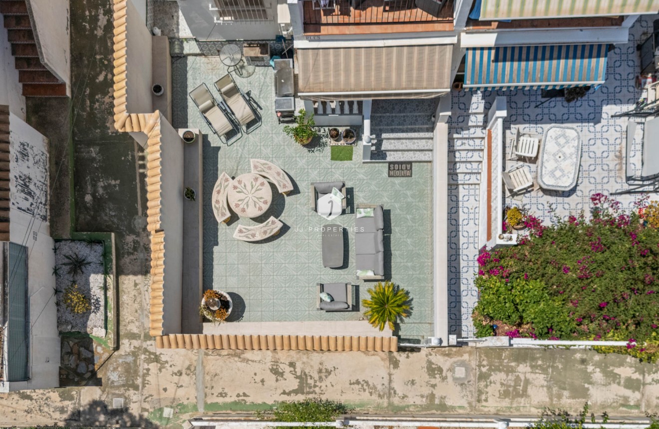 Resale - Bungalow -
Torrevieja - Costa Blanca