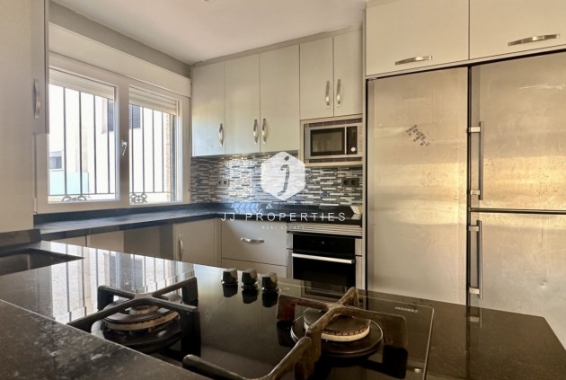 Resale - Villa -
Orihuela Costa - Costa Blanca