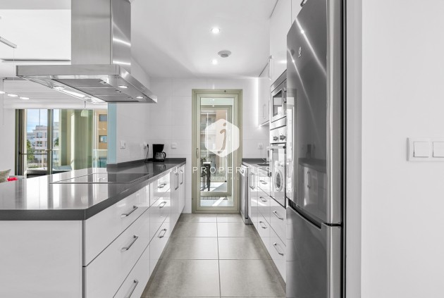 Resale - Apartment / flat -
Orihuela Costa - Costa Blanca