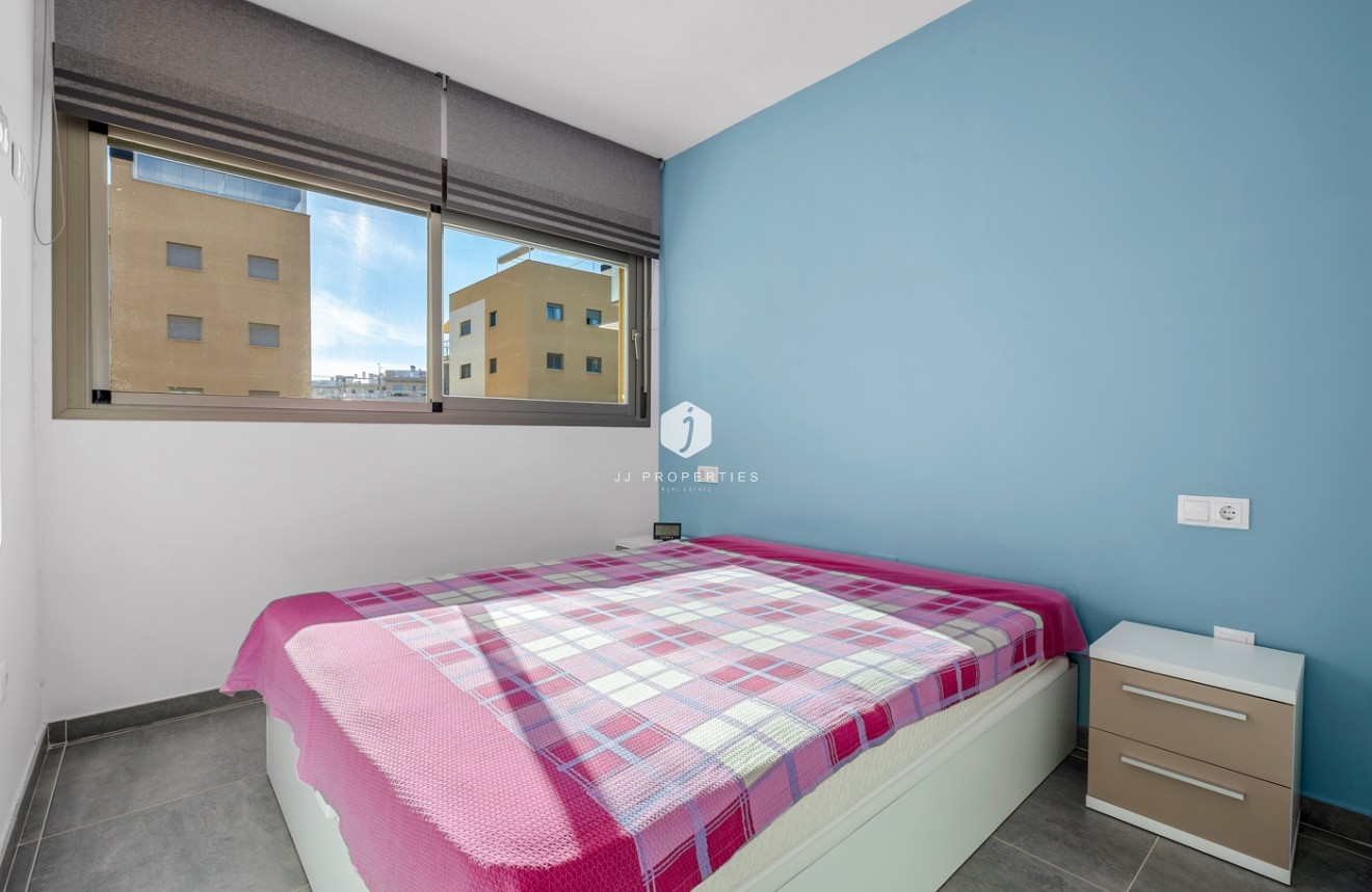 Resale - Apartment / flat -
Orihuela Costa - Costa Blanca