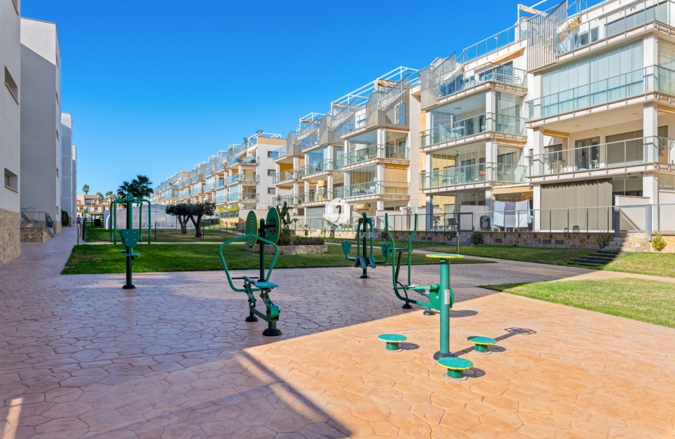 Resale - Apartment / flat -
Orihuela Costa - Costa Blanca