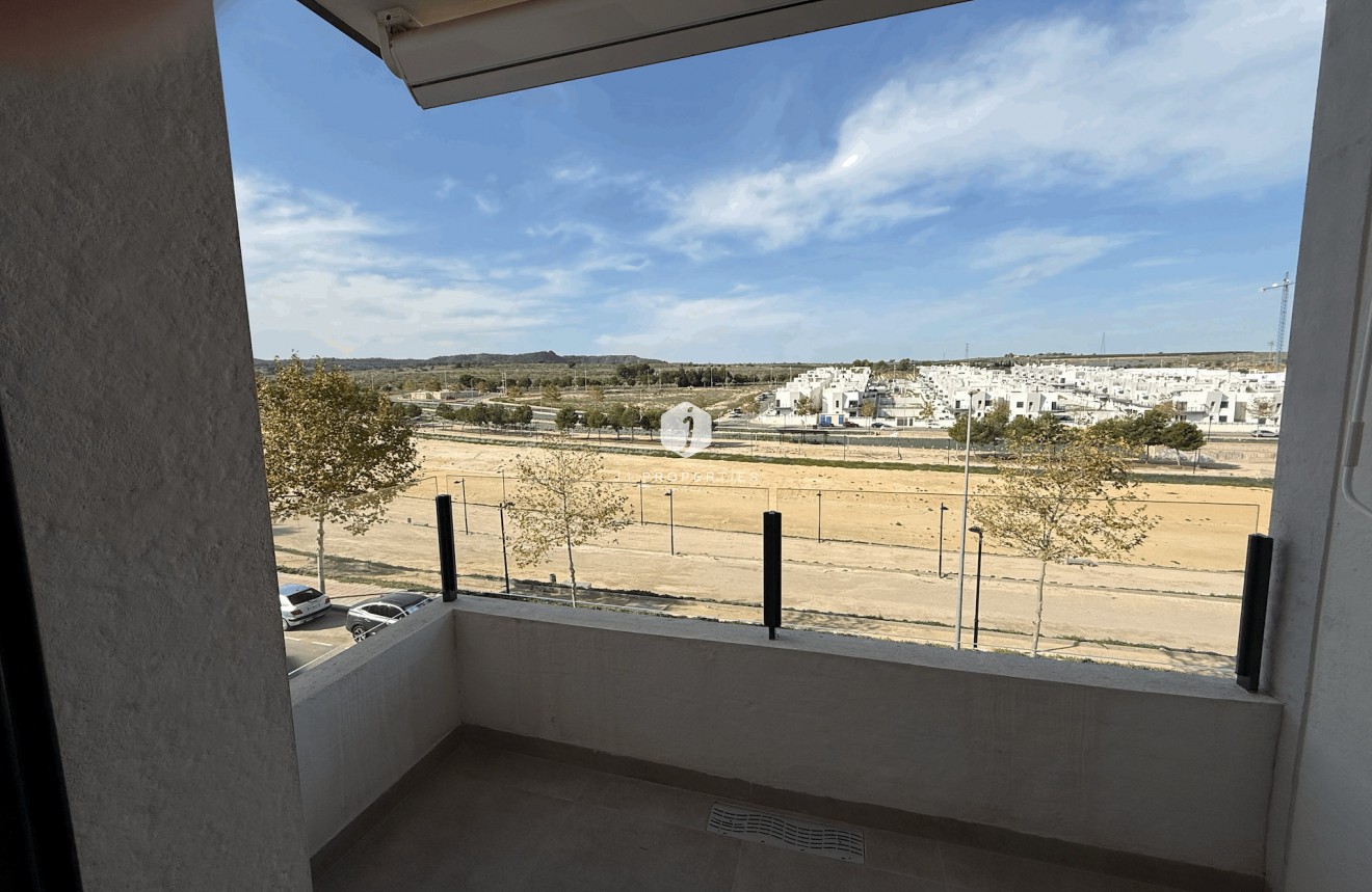 Resale - Apartment / flat -
San Miguel de Salinas - Inland