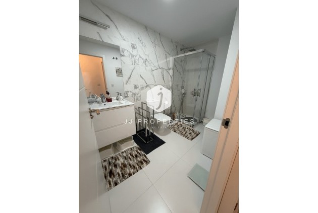 Resale - Apartment / flat -
San Miguel de Salinas - Inland