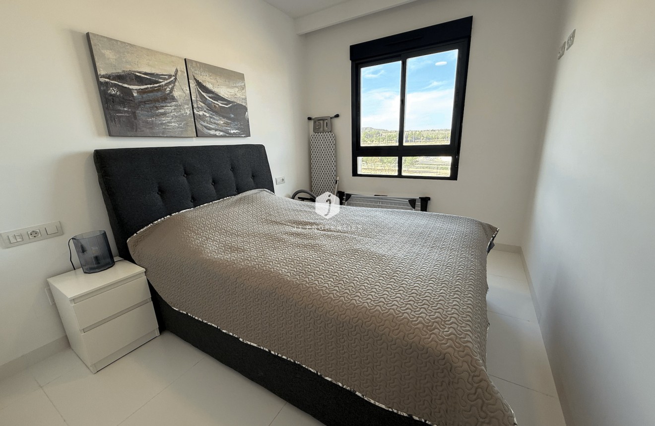 Resale - Apartment / flat -
San Miguel de Salinas - Inland