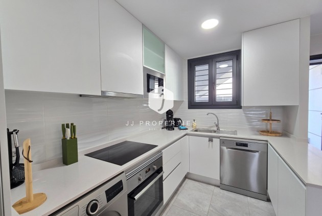 Resale - Apartment / flat -
Orihuela Costa - Costa Blanca