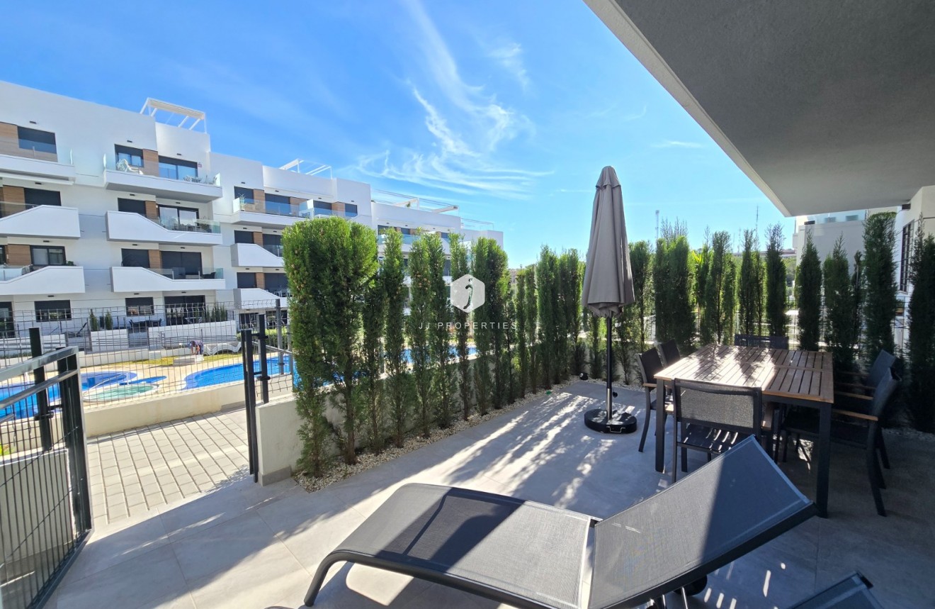 Resale - Apartment / flat -
Orihuela Costa - Costa Blanca