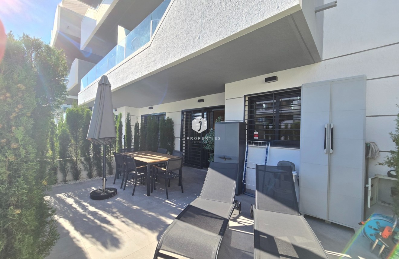 Resale - Apartment / flat -
Orihuela Costa - Costa Blanca