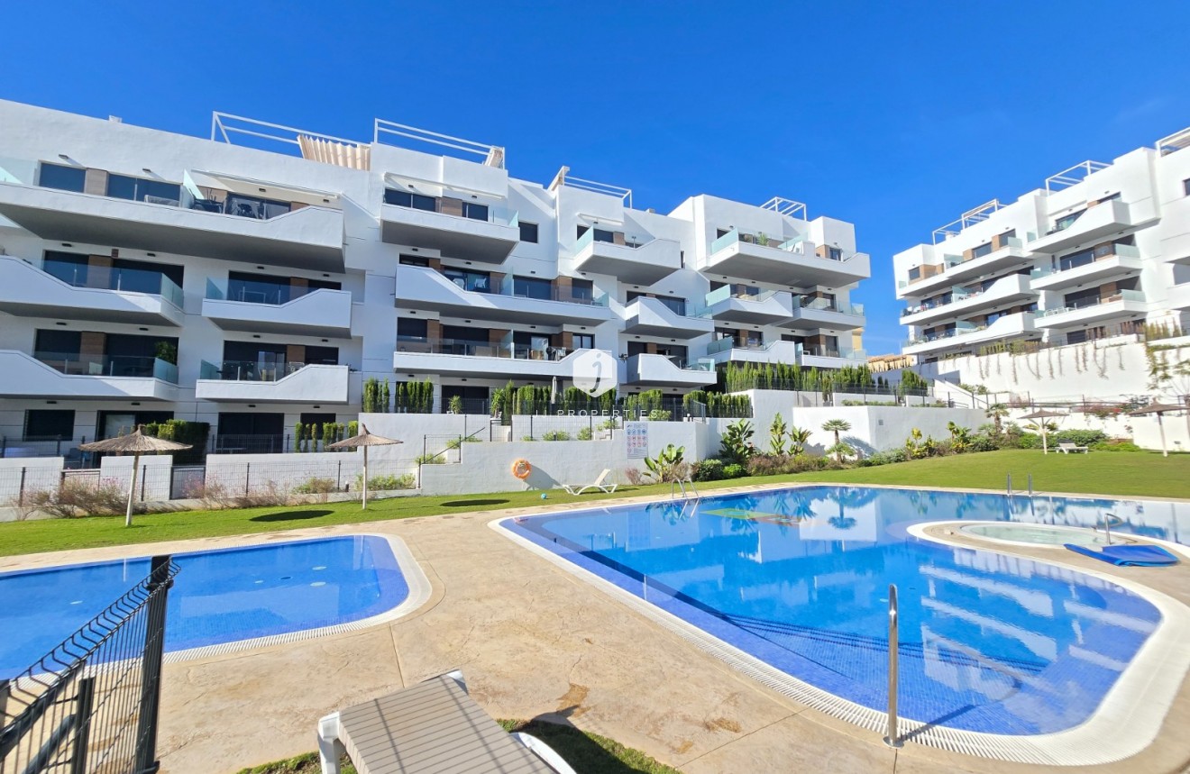 Resale - Apartment / flat -
Orihuela Costa - Costa Blanca