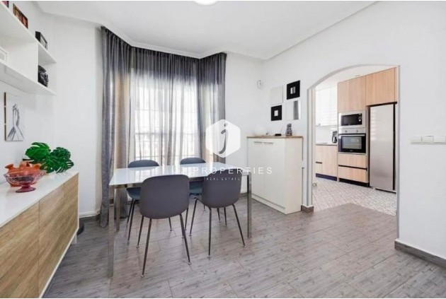 Resale - Chalet -
Guardamar del Segura - Costa Blanca