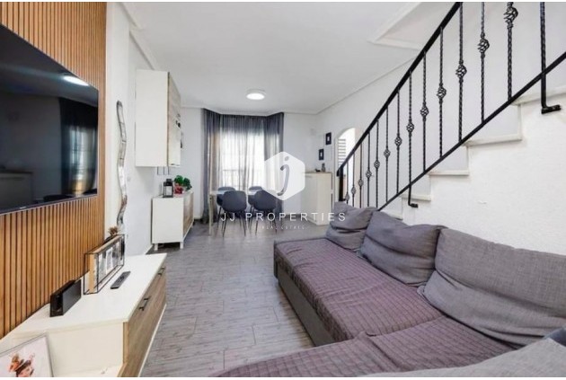 Resale - Chalet -
Guardamar del Segura - Costa Blanca