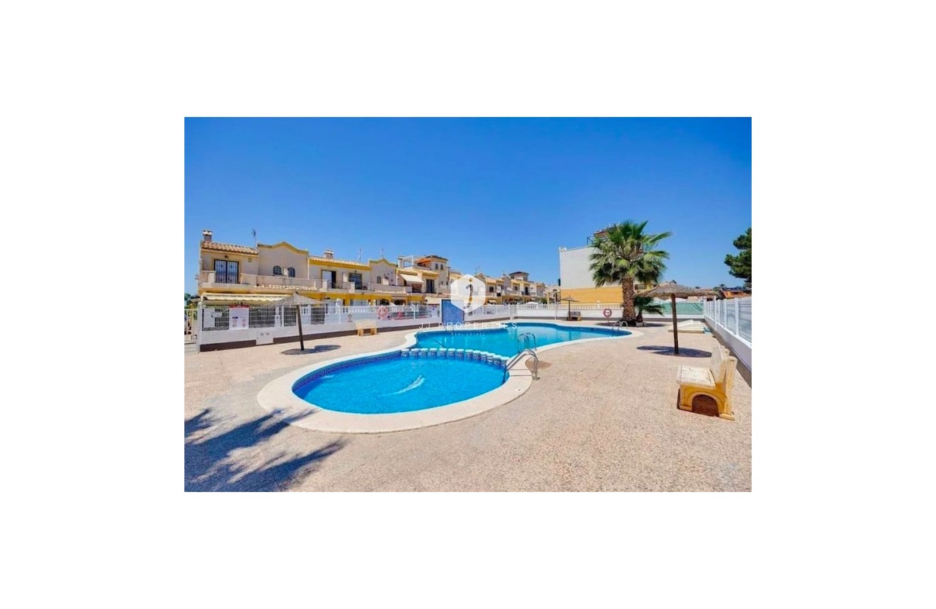 Resale - Chalet -
Guardamar del Segura - Costa Blanca