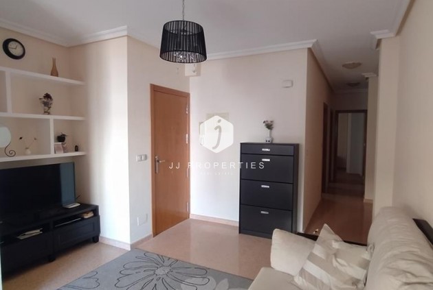 Resale - Apartment / flat -
Torrevieja - CENTRO CASCO URBANO