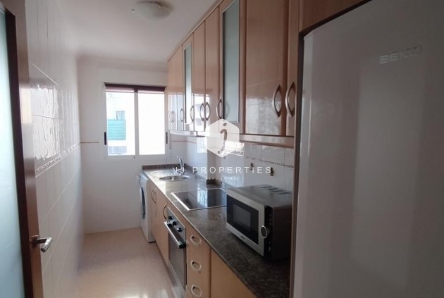 Resale - Apartment / flat -
Torrevieja - CENTRO CASCO URBANO