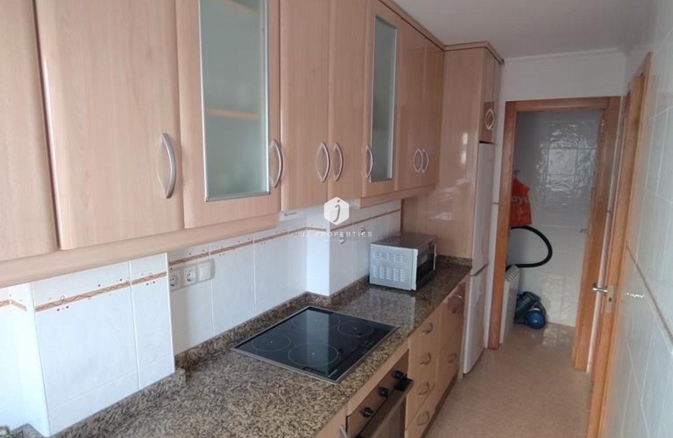 Resale - Apartment / flat -
Torrevieja - CENTRO CASCO URBANO