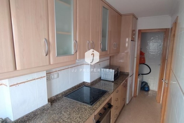 Resale - Apartment / flat -
Torrevieja - CENTRO CASCO URBANO