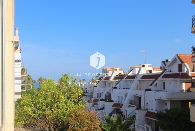 Resale - Apartment / flat -
Torrevieja - Costa Blanca