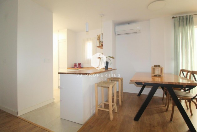 Resale - Apartment / flat -
Torrevieja - Costa Blanca