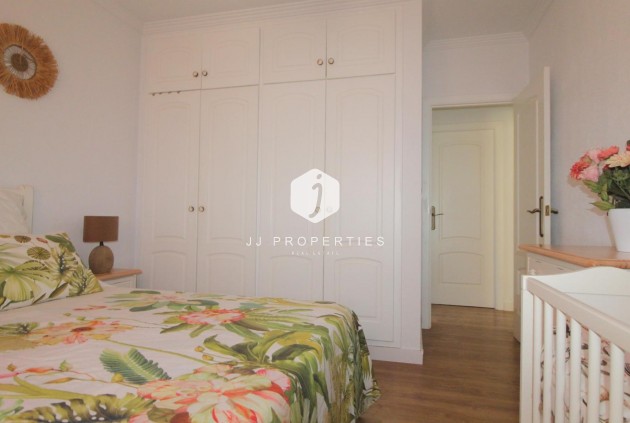 Resale - Apartment / flat -
Torrevieja - Costa Blanca