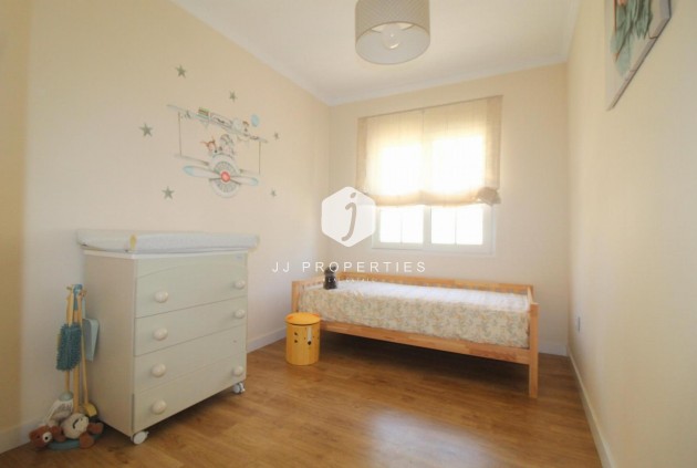 Resale - Apartment / flat -
Torrevieja - Costa Blanca