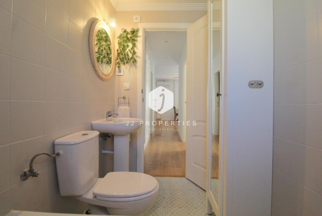 Resale - Apartment / flat -
Torrevieja - Costa Blanca