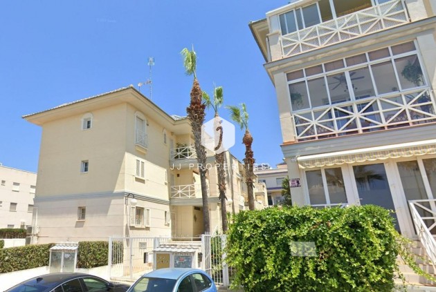 Resale - Apartment / flat -
Torrevieja - Costa Blanca