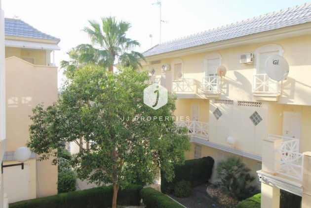 Resale - Apartment / flat -
Torrevieja - Costa Blanca