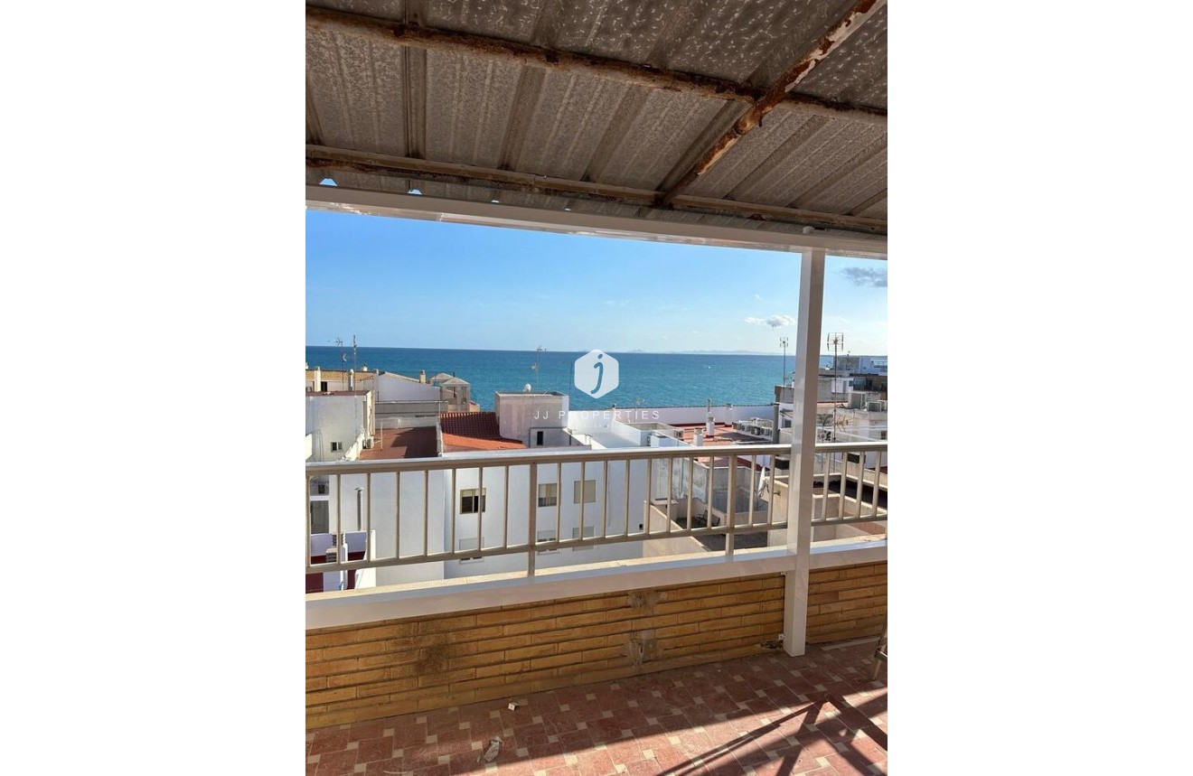 Resale - Penthouse -
Torrevieja - Playa del Cura