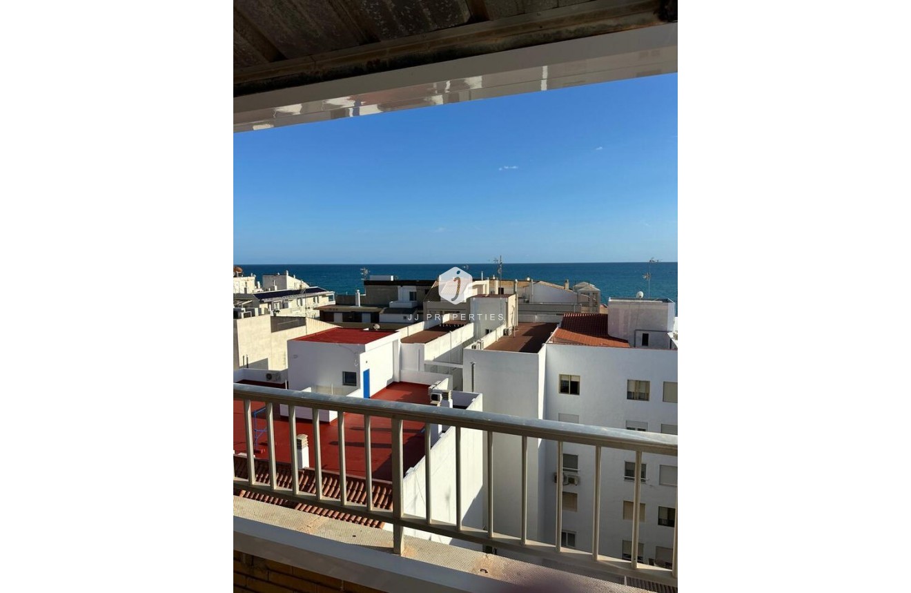 Resale - Penthouse -
Torrevieja - Playa del Cura