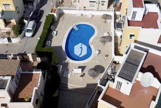 Resale - Chalet -
Orihuela Costa - Costa Blanca