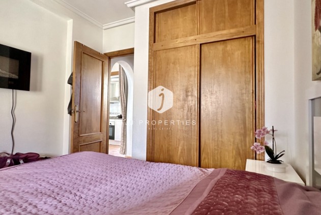 Resale - Chalet -
Orihuela Costa - Costa Blanca