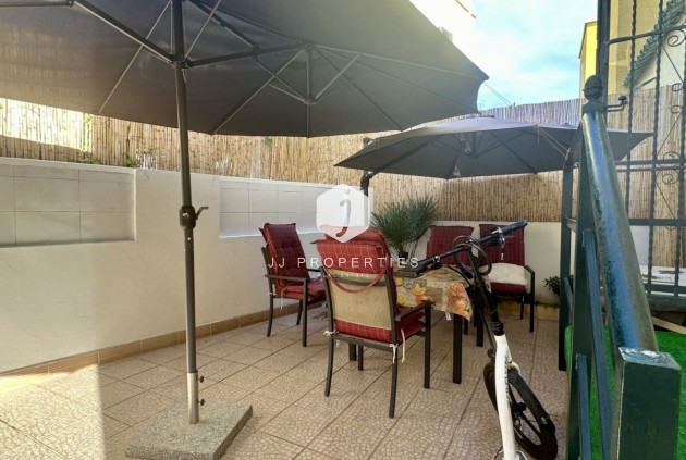 Resale - Chalet -
Orihuela Costa - Costa Blanca